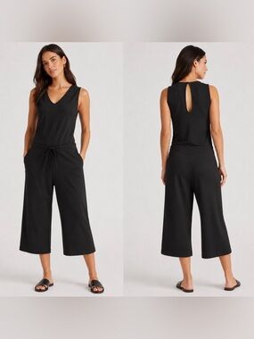 Quince Black Sleeveless V-Neck Cropped Jumpsuit